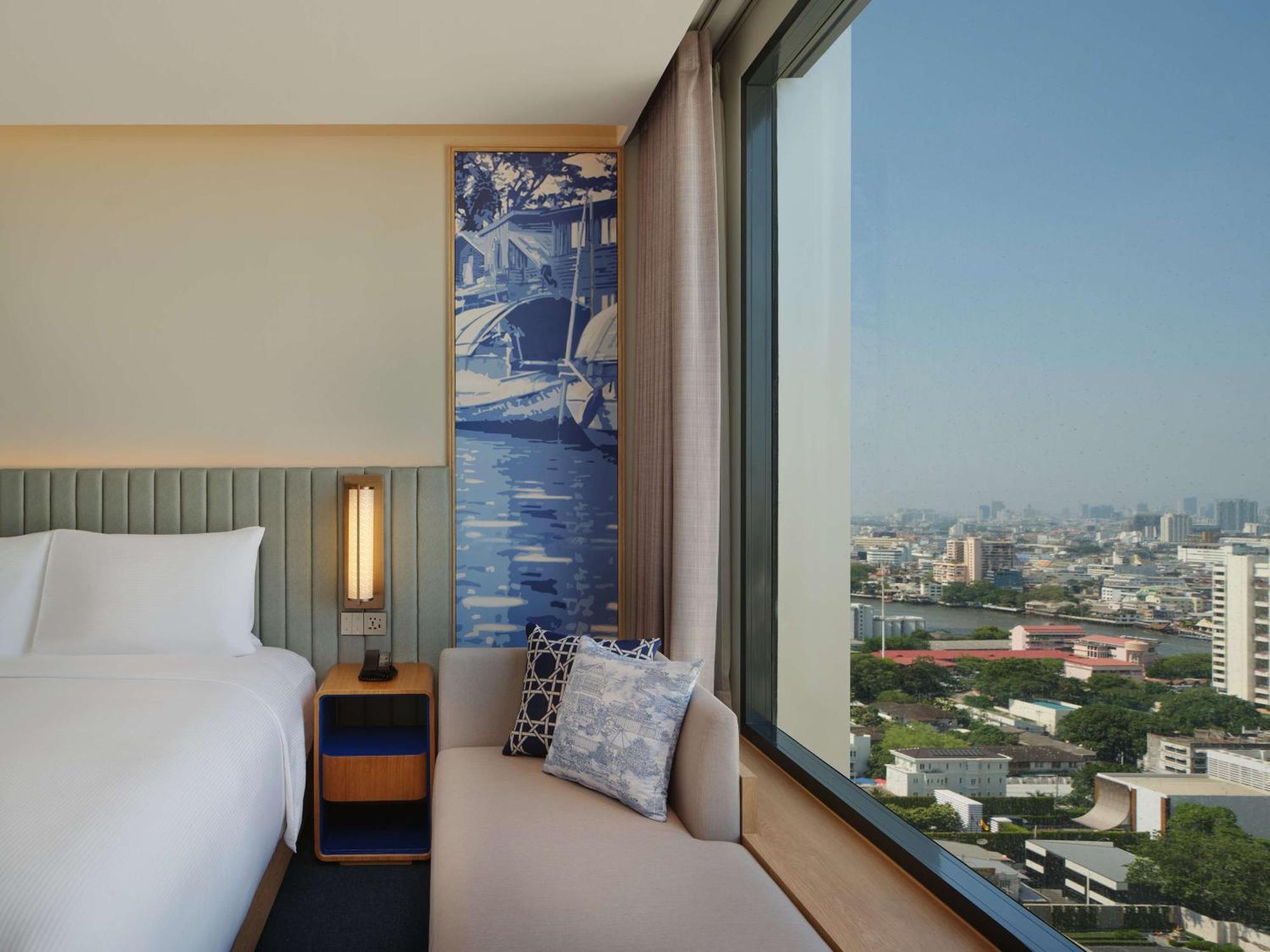 Hilton Garden Inn Bangkok Riverside Extérieur photo