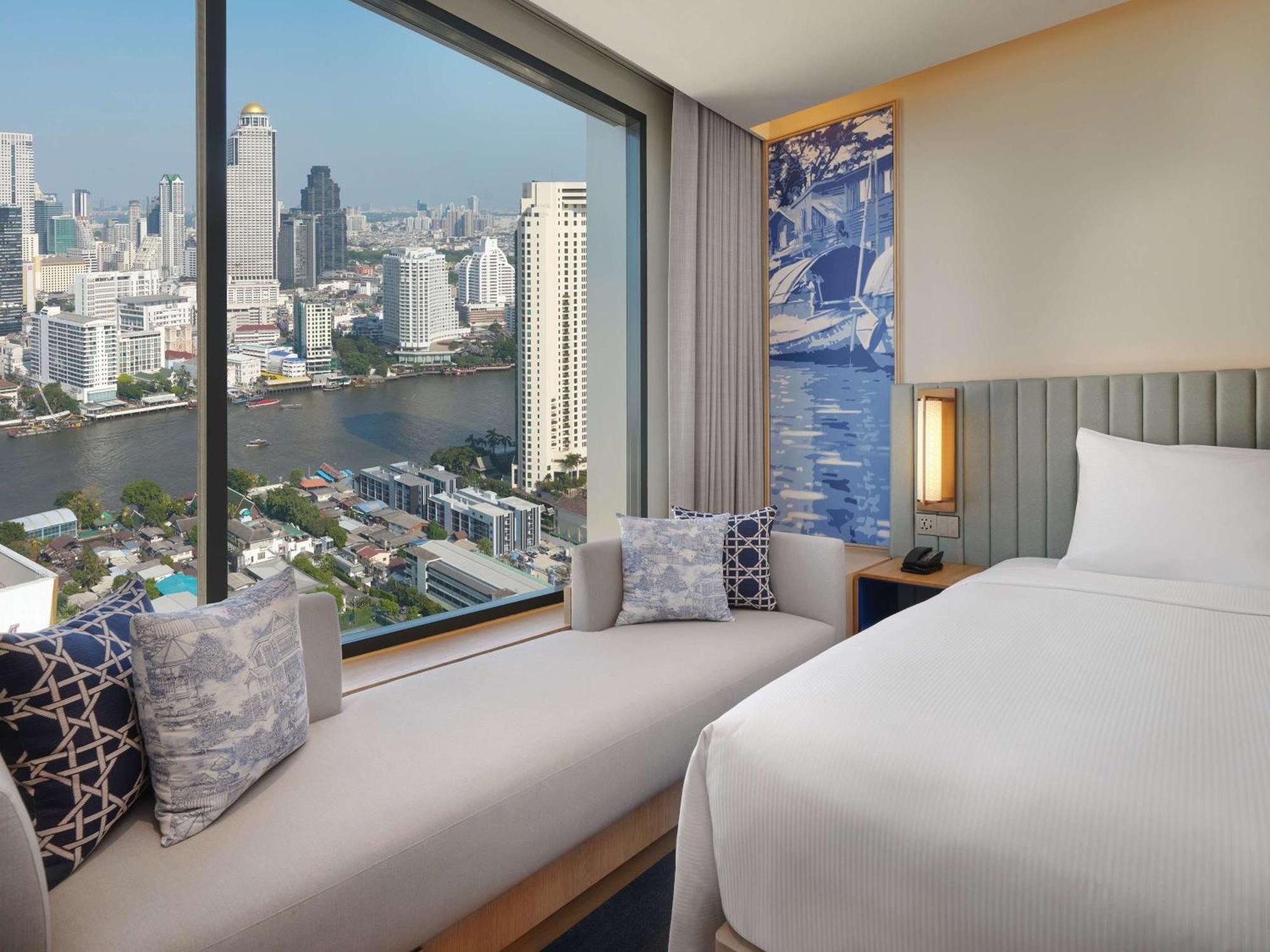 Hilton Garden Inn Bangkok Riverside Extérieur photo