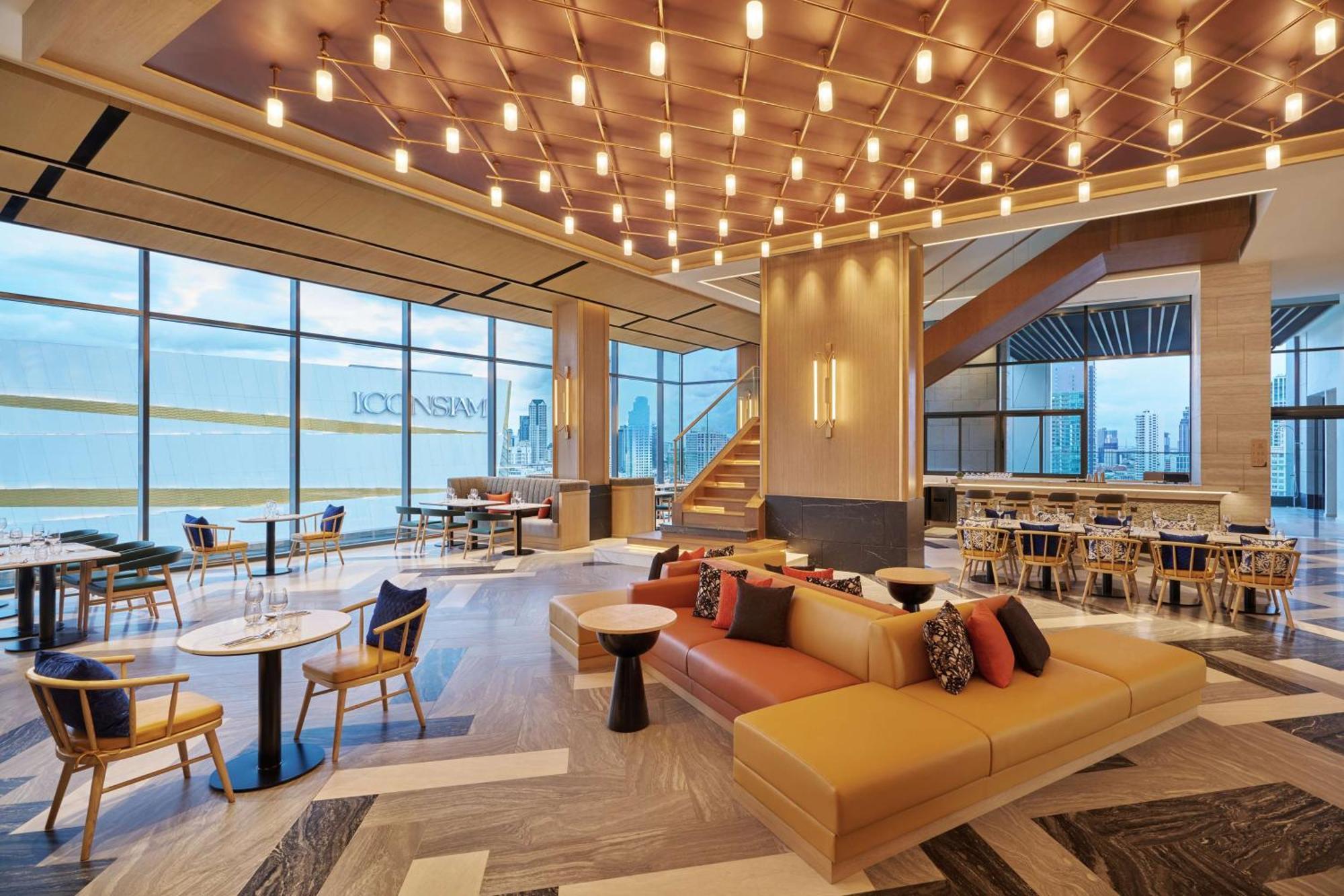 Hilton Garden Inn Bangkok Riverside Extérieur photo