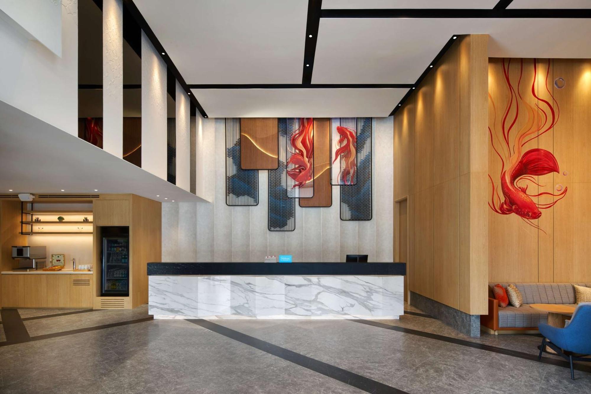 Hilton Garden Inn Bangkok Riverside Extérieur photo